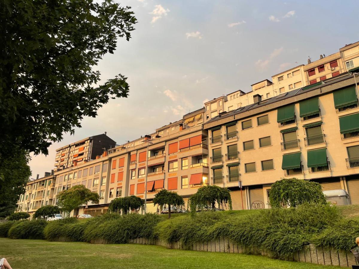 Estudio Centrico 1 Con Terraza Y Parking Privado Ourense Exteriér fotografie