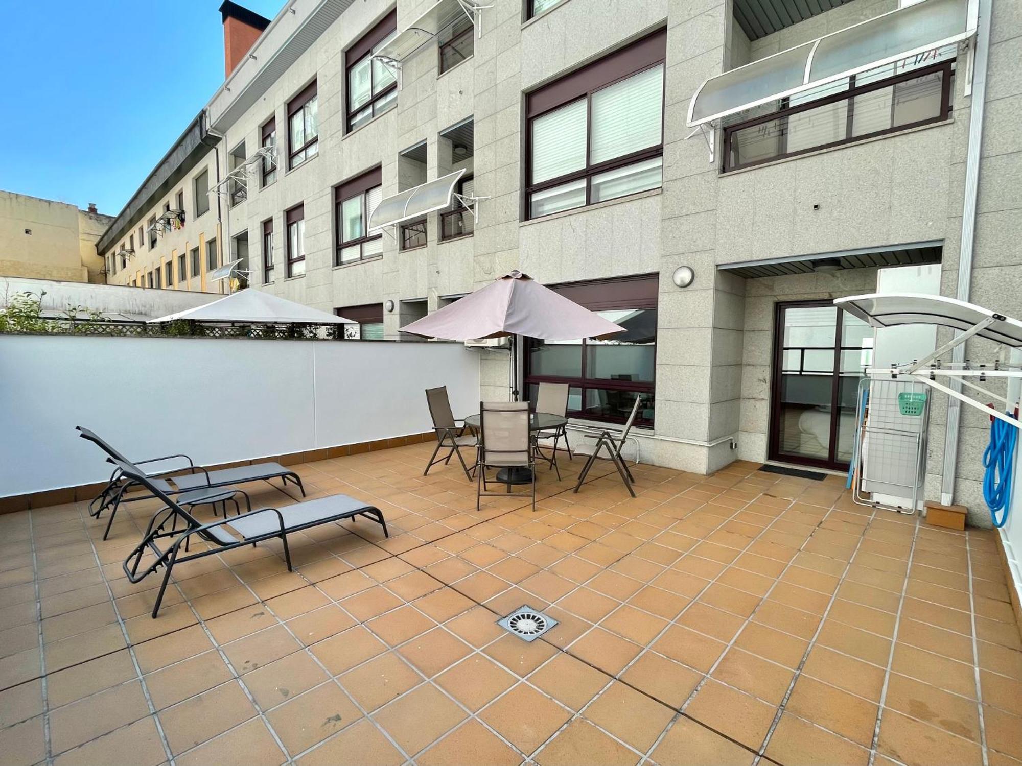 Estudio Centrico 1 Con Terraza Y Parking Privado Ourense Exteriér fotografie